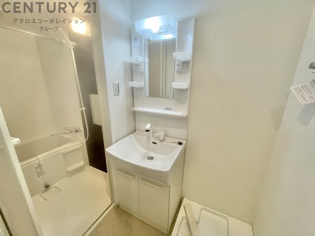 洗面設備　洗面所内に洗濯機置場あり☆