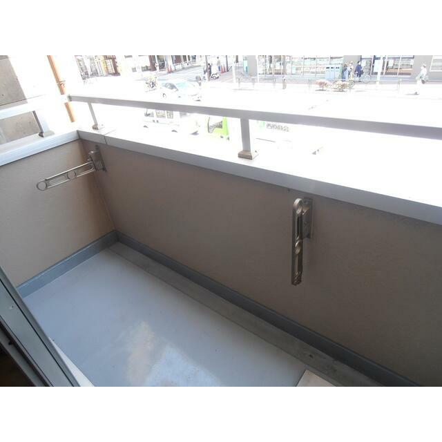 バルコニー　東向き