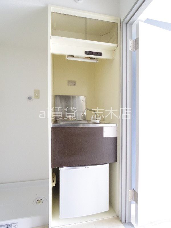 キッチン　※別号室写真