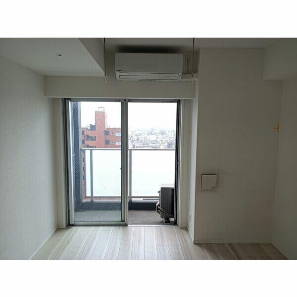 居室・リビング　?