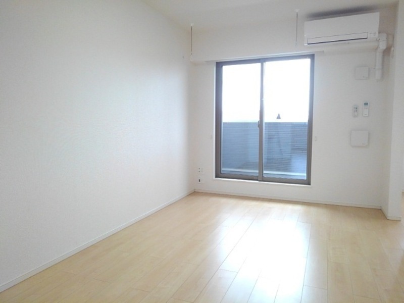 居室・リビング　図面と現状に相違がある場合には現状を優先