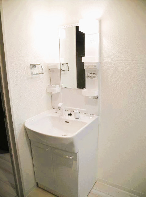 洗面設備　独立洗面台です