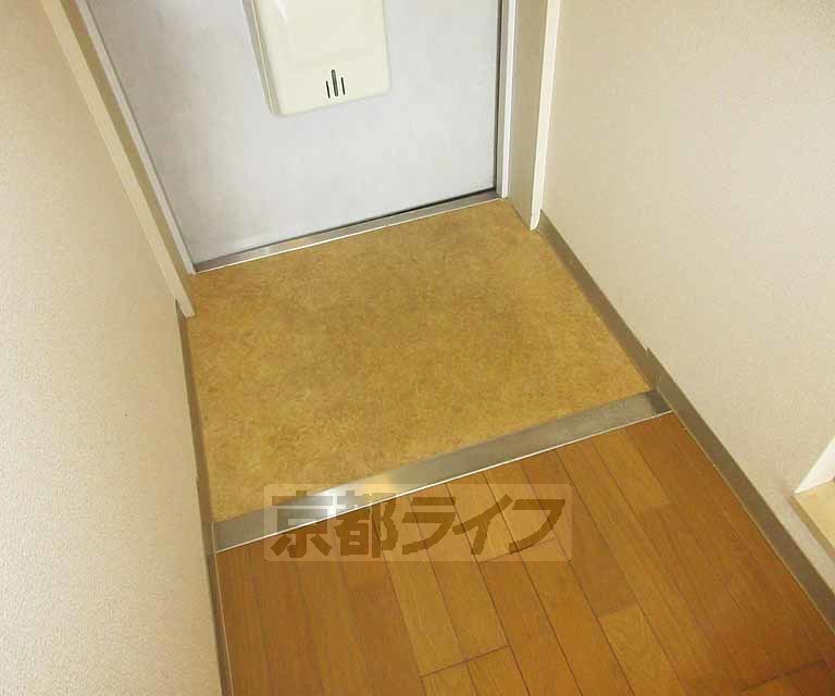 玄関　ちょうど良いサイズの玄関です