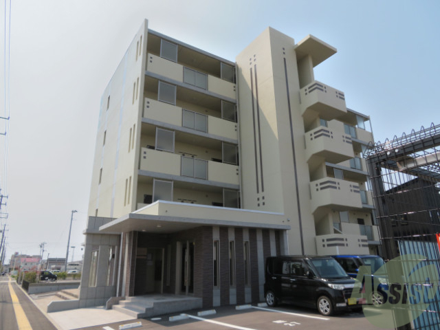 建物外観　仙台市若林区なないろの里１丁目【ルミナス荒井西】