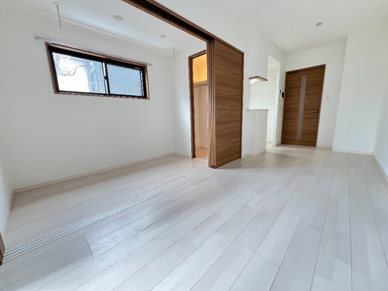 居室・リビング　別号室イメージ