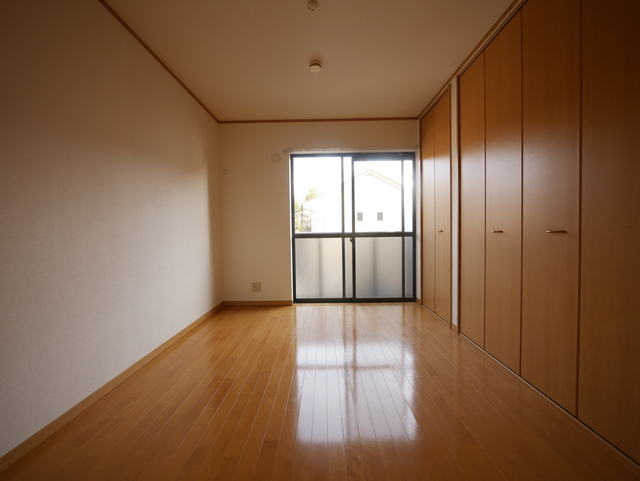 その他部屋・スペース　★フローリングの綺麗な洋室です★