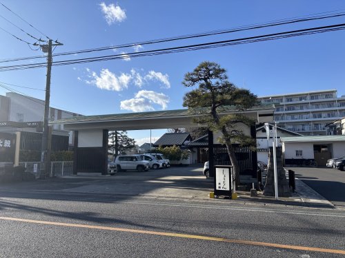 飲食店　しょうざん大穀（飲食店）まで458m