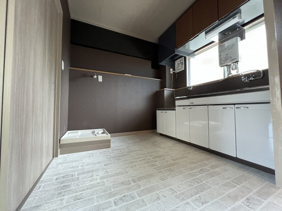 居室・リビング　※別号室の写真です。