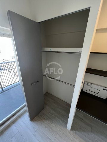 収納　アーバネックス難波WEST　クローゼット