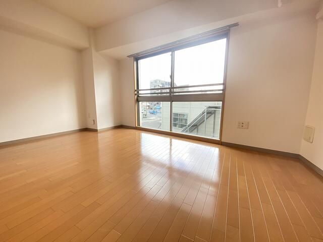 居室・リビング　別部屋参考写真