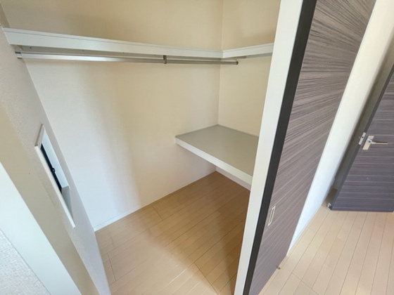収納　※別部屋の写真です