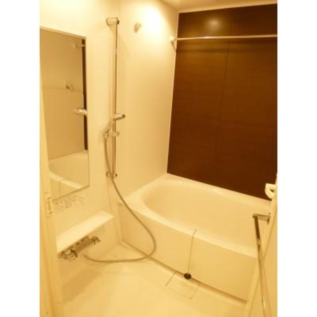 バス・シャワールーム　※写真は同タイプ住戸です。