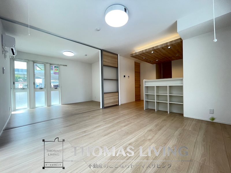 居室・リビング　類似物件の写真でご参考下さい。