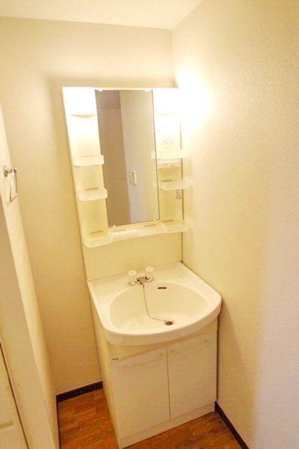 洗面設備　★お部屋探しはタウンハウジング稲田堤店まで★