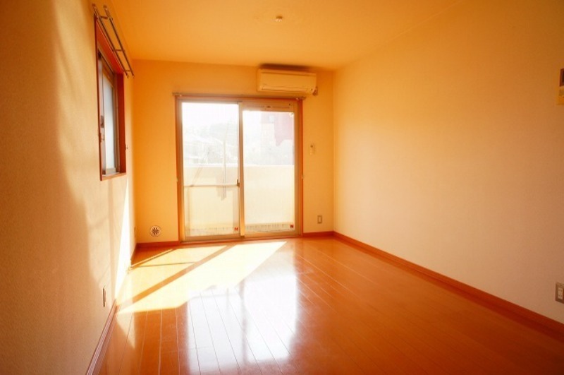 居室・リビング　図面と現状に相違がある場合には現状を優先