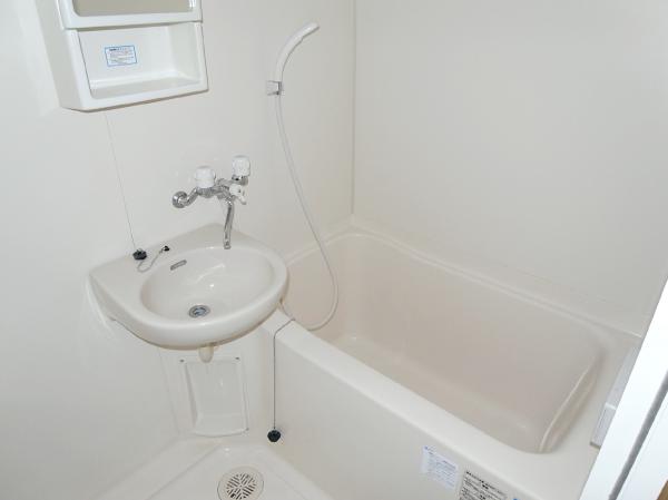 バス・シャワールーム　浴室