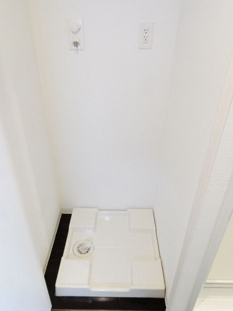 その他設備　室内洗濯機置場