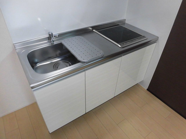 キッチン　１口ＩＨコンロ付きキッチンです