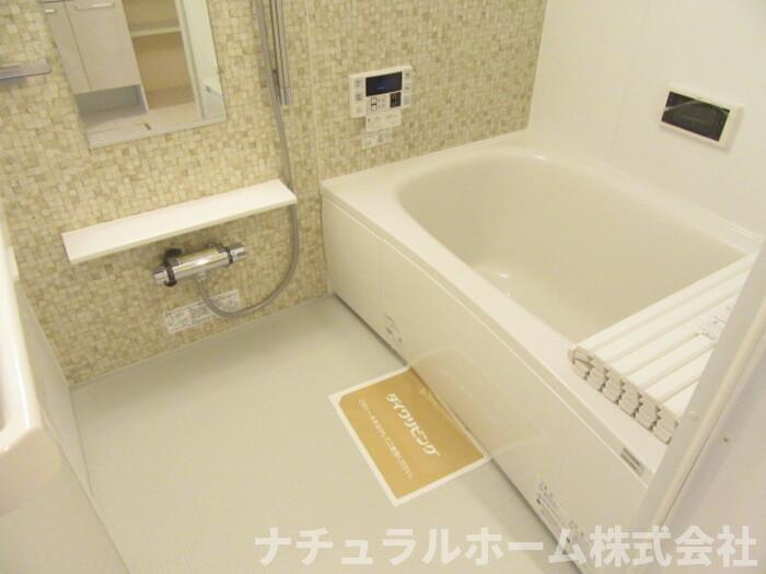 バス・シャワールーム　浴室