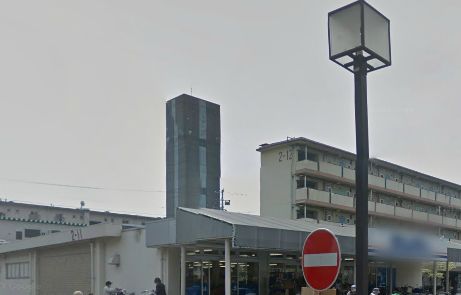 スーパー　サンディ西浦和店（スーパー）まで559m