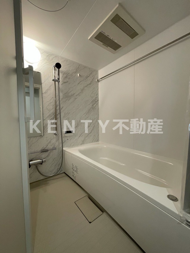 バス・シャワールーム　きれいなお風呂です