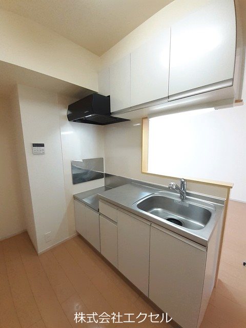 キッチン　カウンターキッチンです。