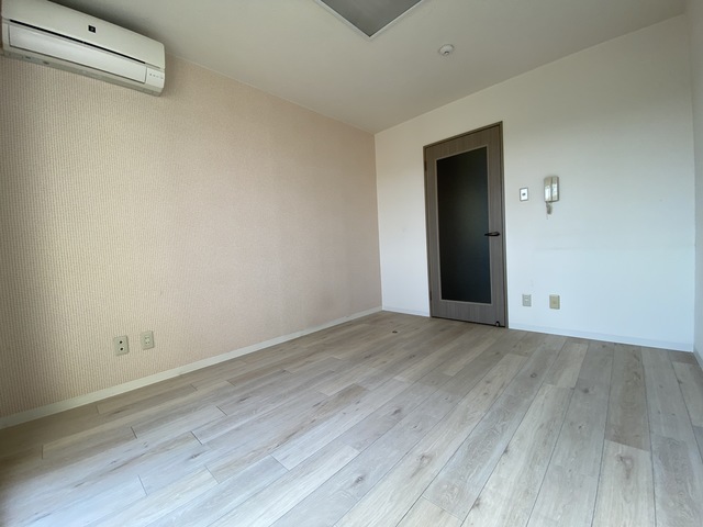 居室・リビング　明るいお部屋って良いですよね。