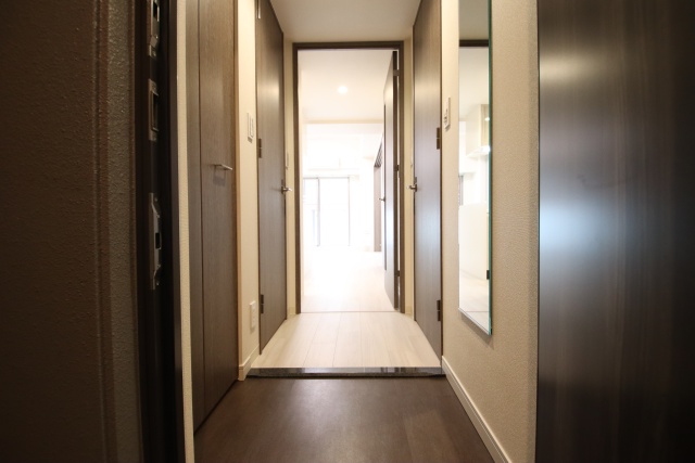 玄関　※別室の参考写真の為、現況優先です。