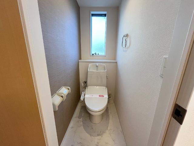 トイレ　シャワー付トイレ