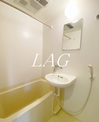 バス・シャワールーム　お風呂です。