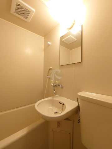 洗面設備　スカイコート新中野