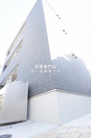 建物外観　シンプルで洗練されたデザインが毎日の暮らしに心地よさをプラス