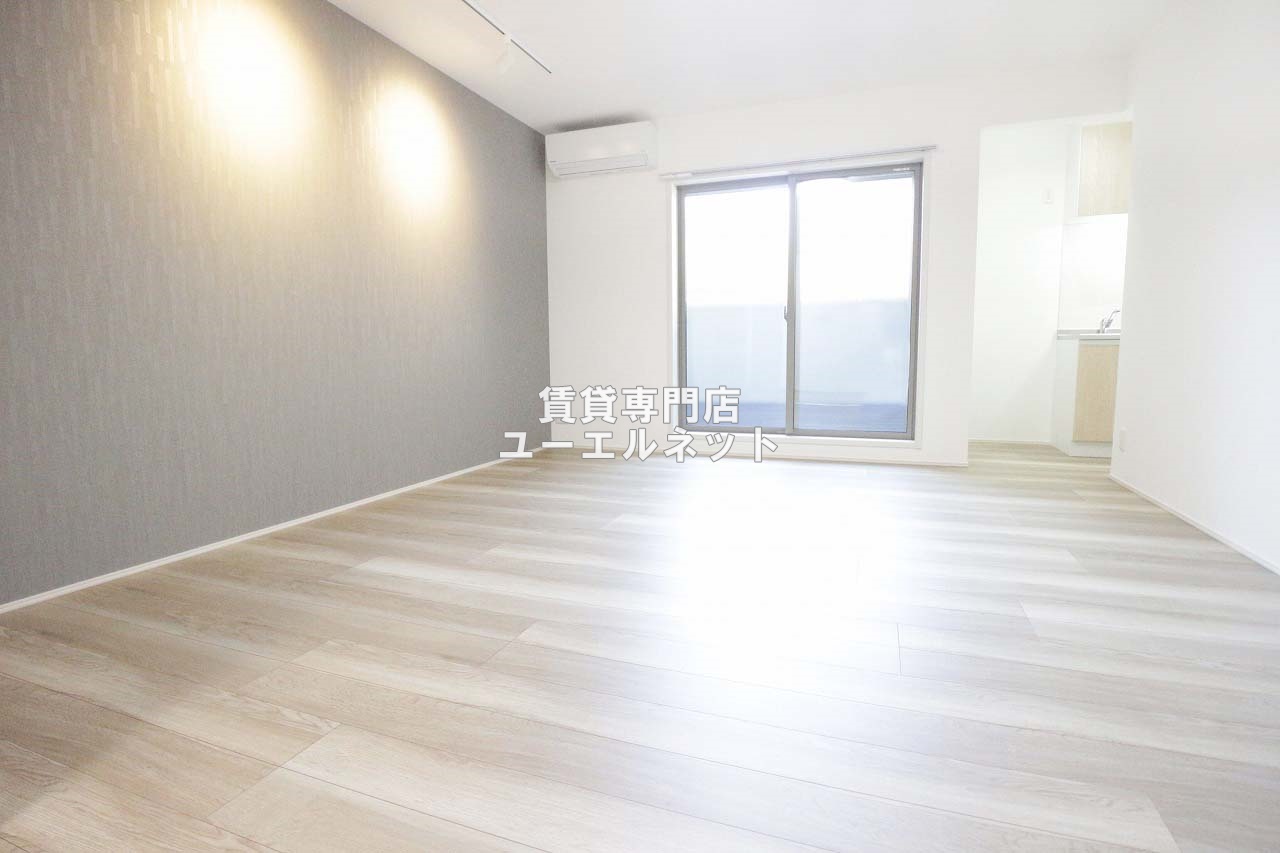 居室・リビング　ゆったりとくつろげる、落ち着きのある居室空間です