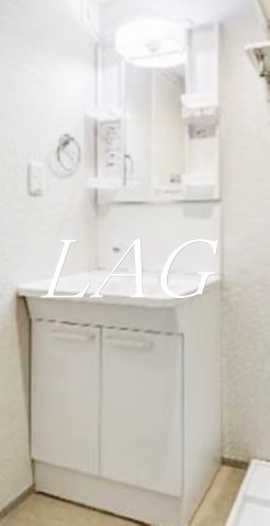 洗面設備　洗面台です。※同一仕様です。
