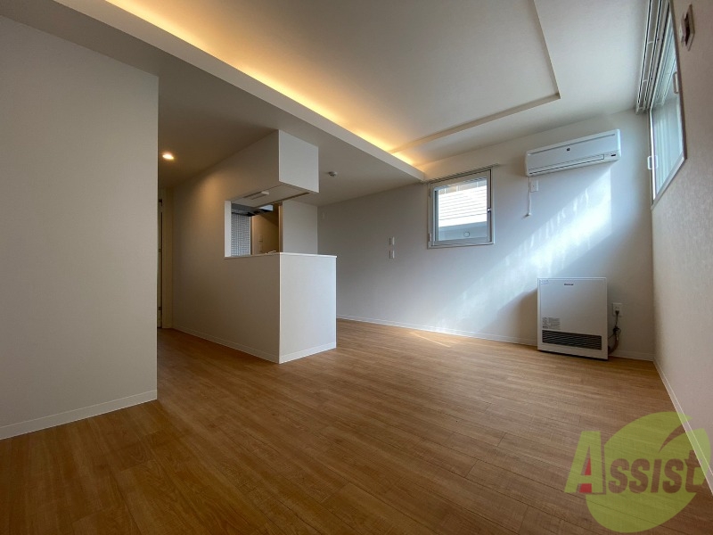 居室・リビング　広くてキレイなお部屋が広がっていて、充実した生活が送れそう。