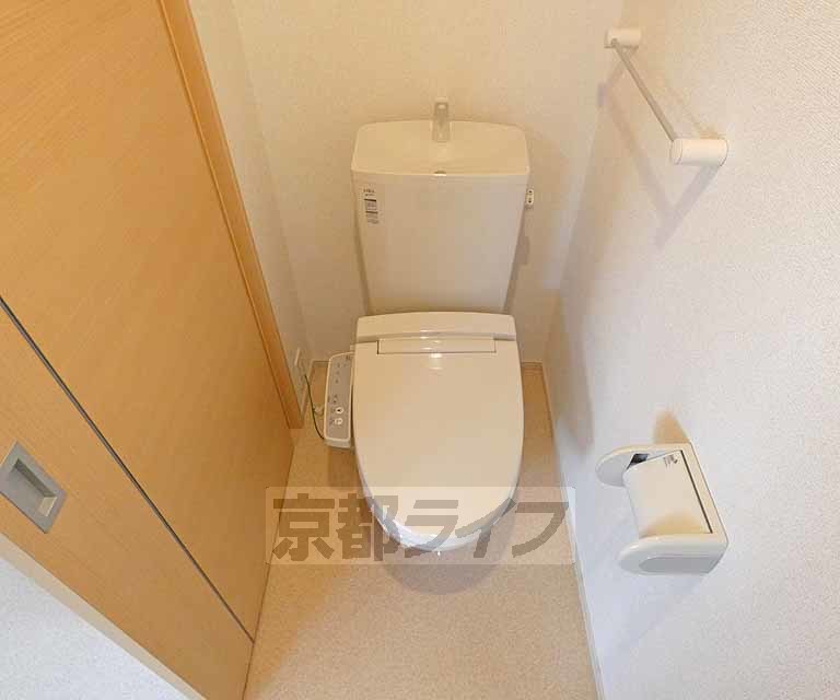トイレ　きれいなトイレです