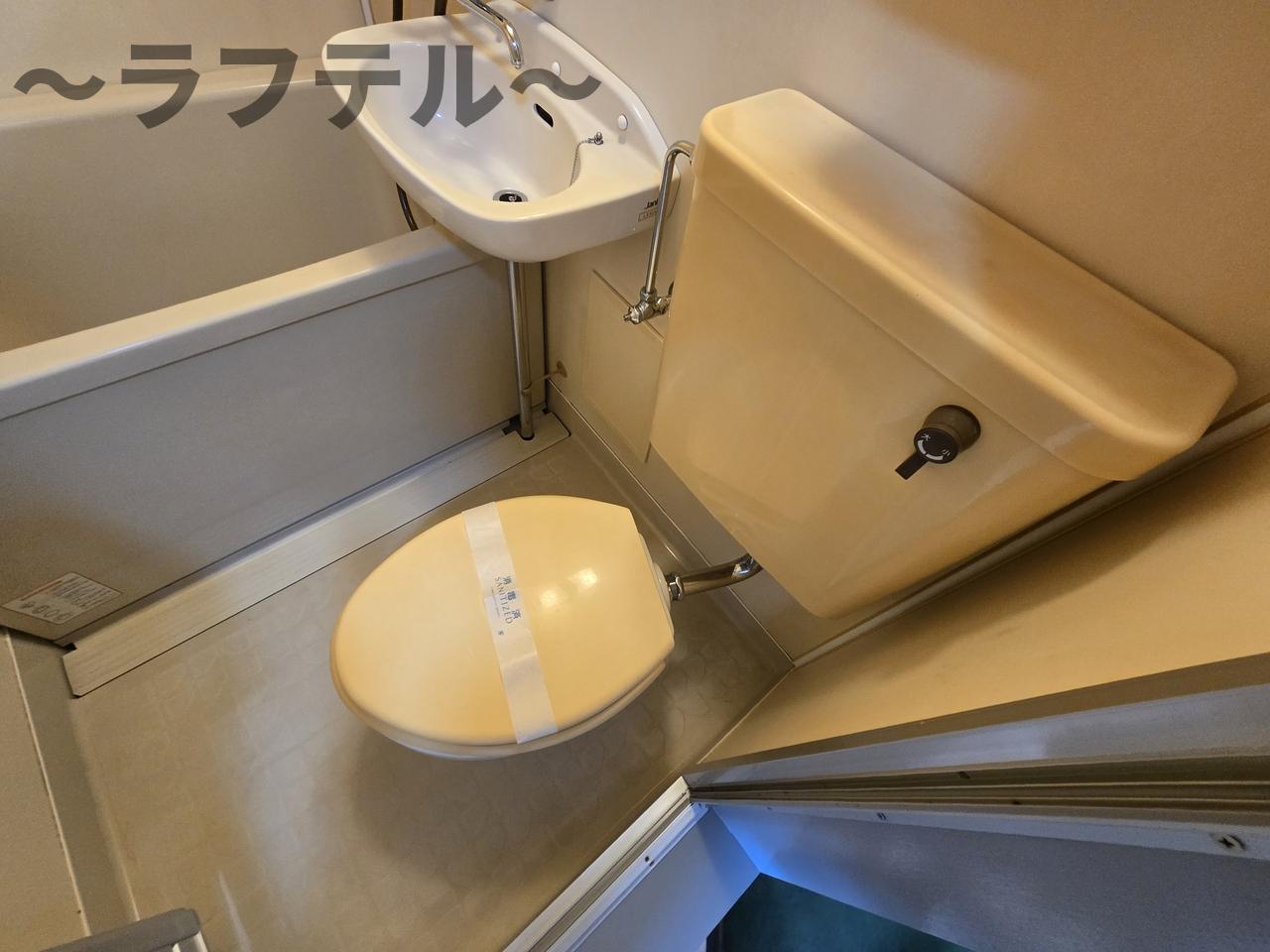 トイレ　別部屋イメージ写真