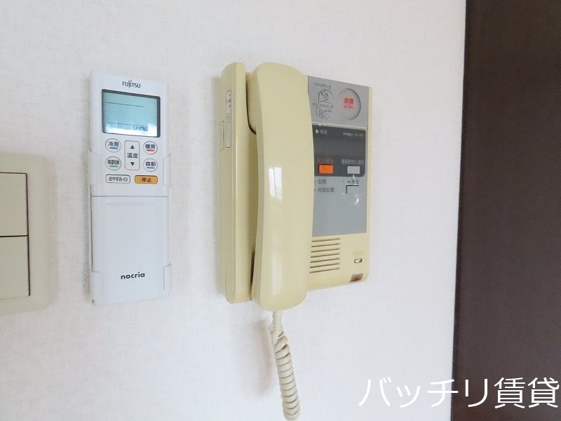 セキュリティ　画像は別号室タイプの為、現状を優先致します。