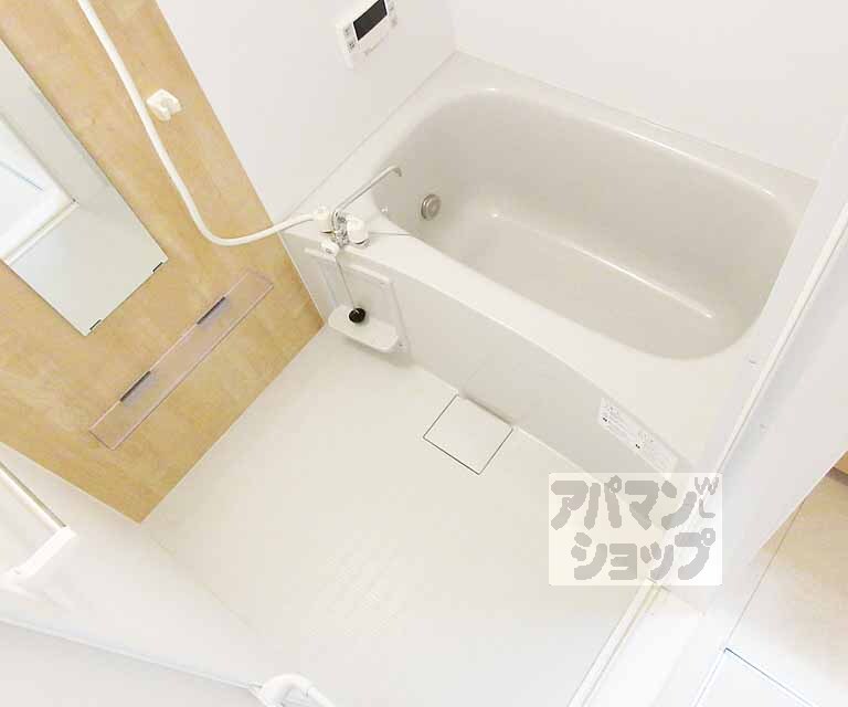 バス・シャワールーム　広々しています