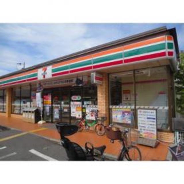 コンビニ　セブンイレブン四條畷塚脇町店（コンビニ）まで210m