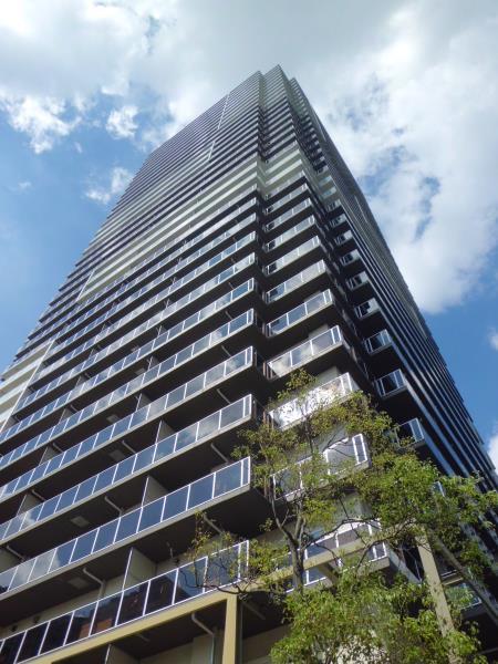 建物外観　外観は落ち着いています