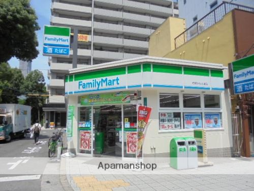 コンビニ　ファミリーマート（コンビニ）まで185m