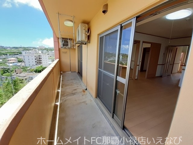 バルコニー　※別部屋・反転タイプです