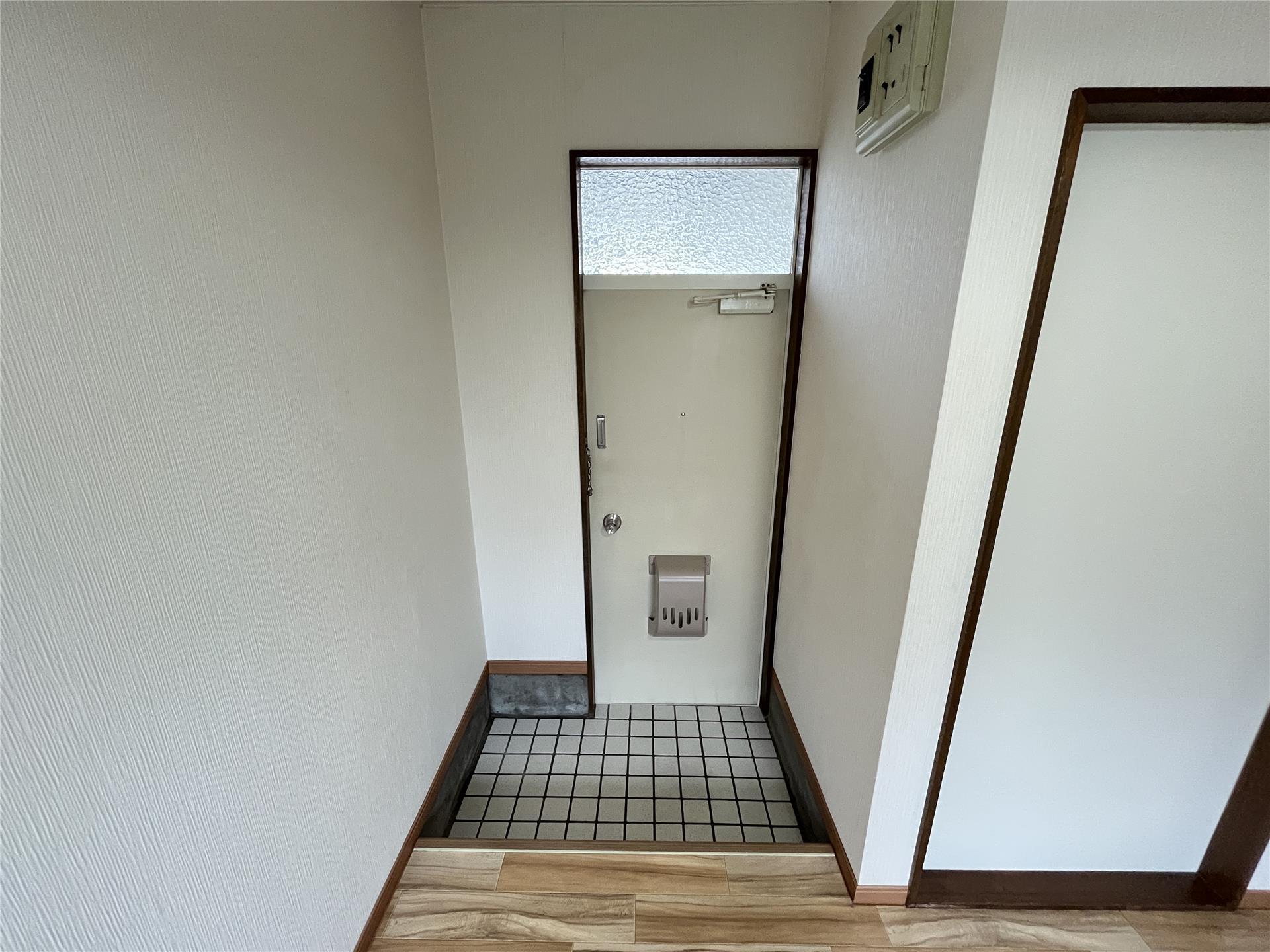 玄関　玄関