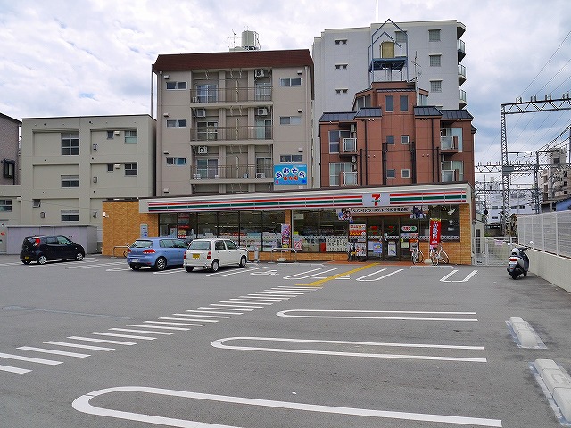 コンビニ　セブンイレブン 奈良西大寺本町店（コンビニ）まで123m