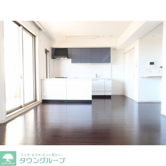 居室・リビング　★お部屋探しは株式会社タウンハウジング東京まで★