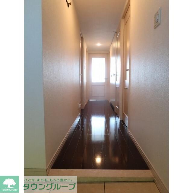 玄関　★お部屋探しは株式会社タウンハウジング東京まで★