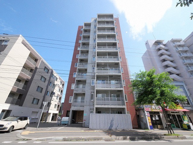 建物外観　☆地下鉄東西線【白石駅】まで徒歩5分！