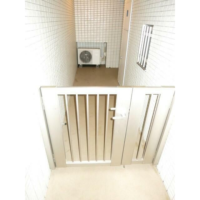 玄関　お部屋探しは株式会社　タウンハウジング　までお気軽にお問合…