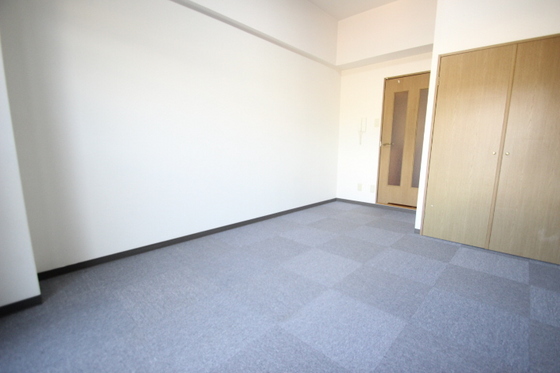 居室・リビング　※別部屋の写真です